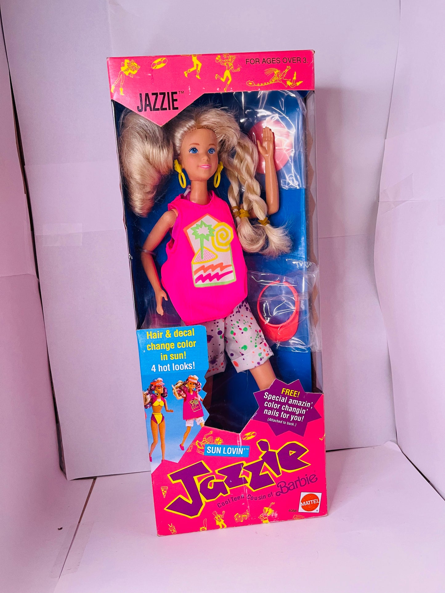 Sun Lovin’ Jazzie Cool Teen Cousin of Barbie 1990 #4088. High quality in box with press on nails